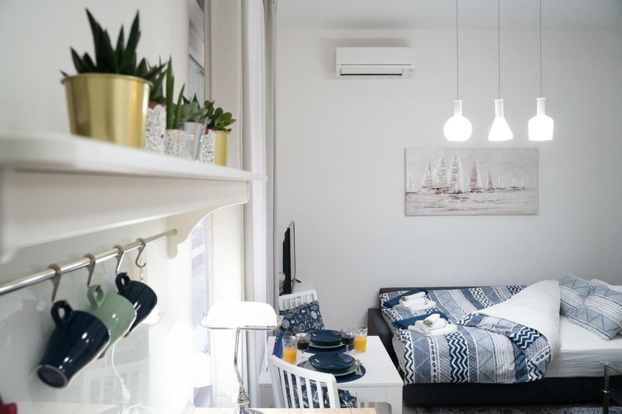 Deluxe Studio Apartment Portic, Self Check-In Zara Esterno foto