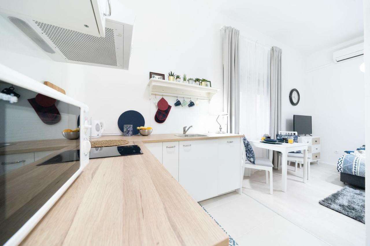 Deluxe Studio Apartment Portic, Self Check-In Zara Esterno foto