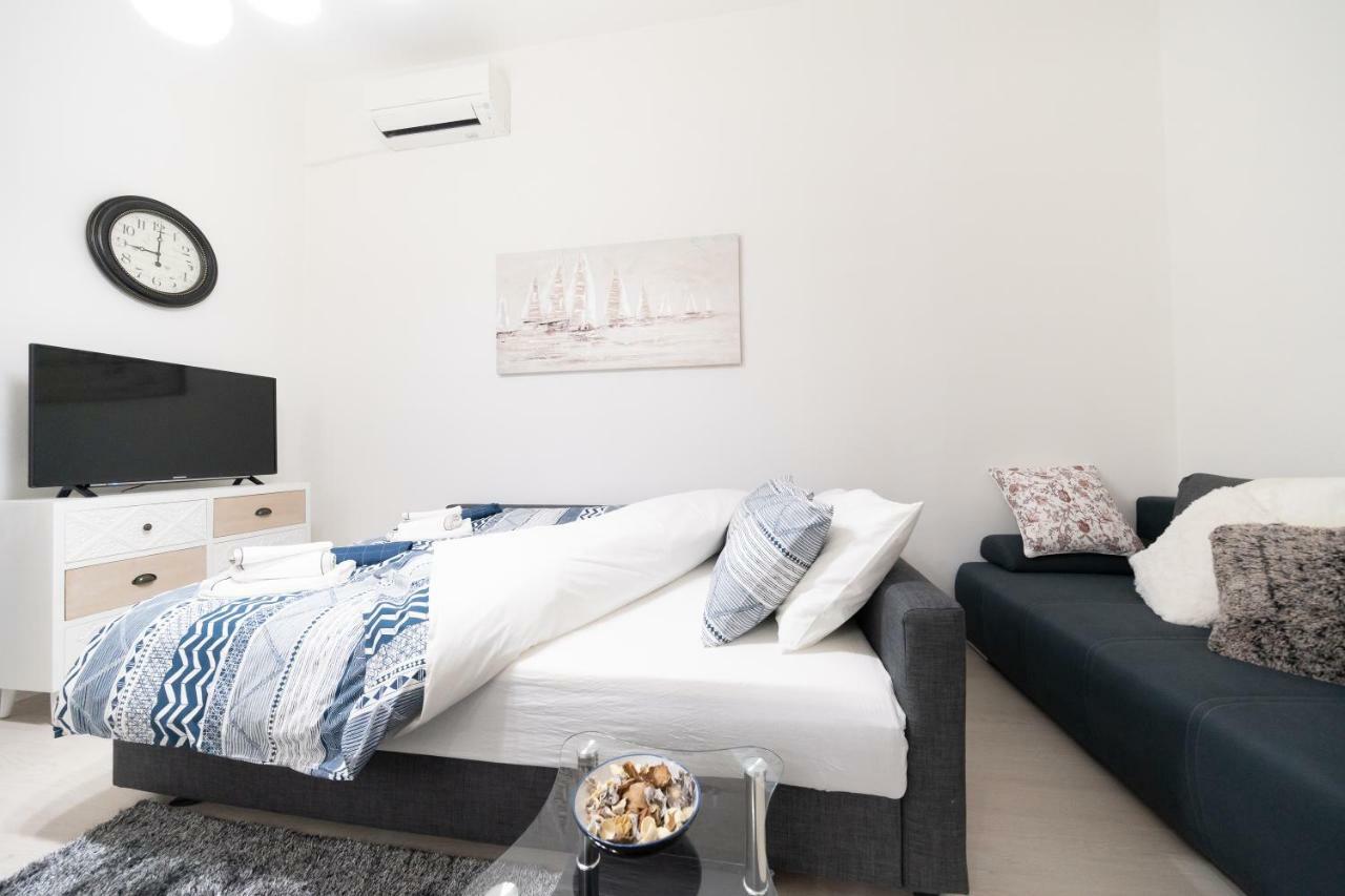 Deluxe Studio Apartment Portic, Self Check-In Zara Esterno foto