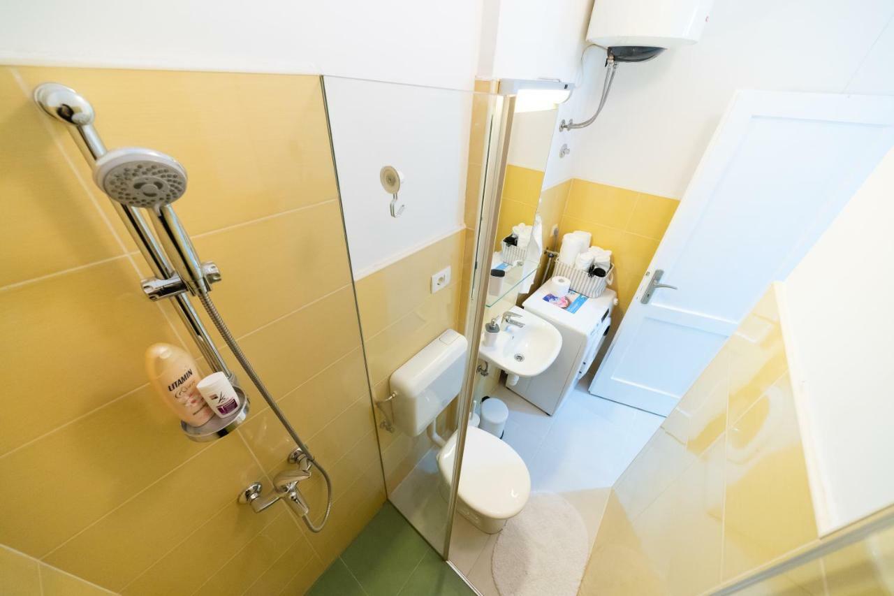 Deluxe Studio Apartment Portic, Self Check-In Zara Esterno foto