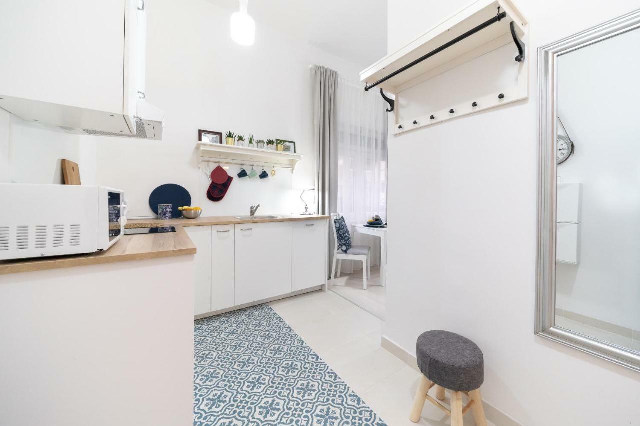 Deluxe Studio Apartment Portic, Self Check-In Zara Esterno foto