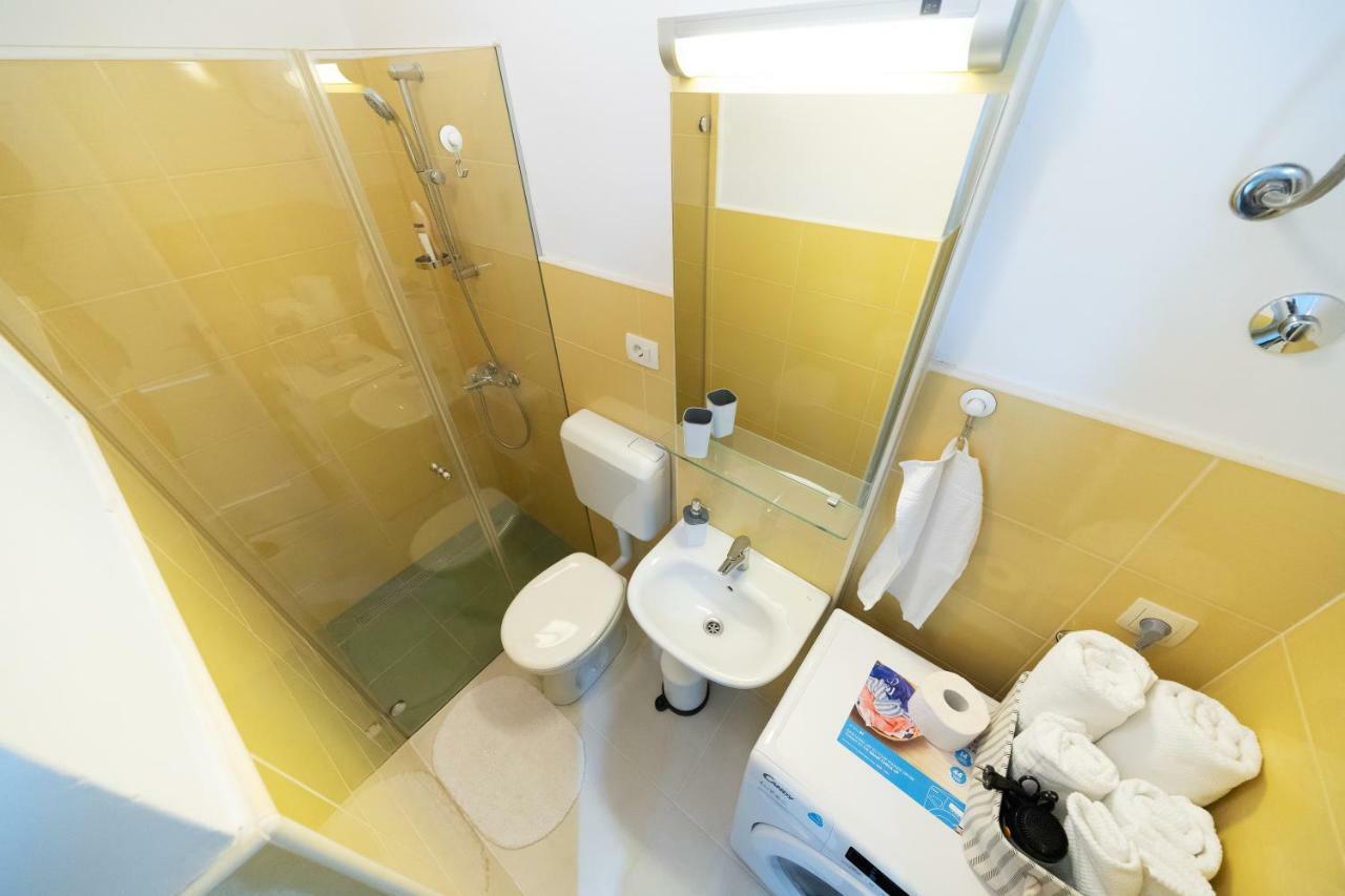 Deluxe Studio Apartment Portic, Self Check-In Zara Esterno foto